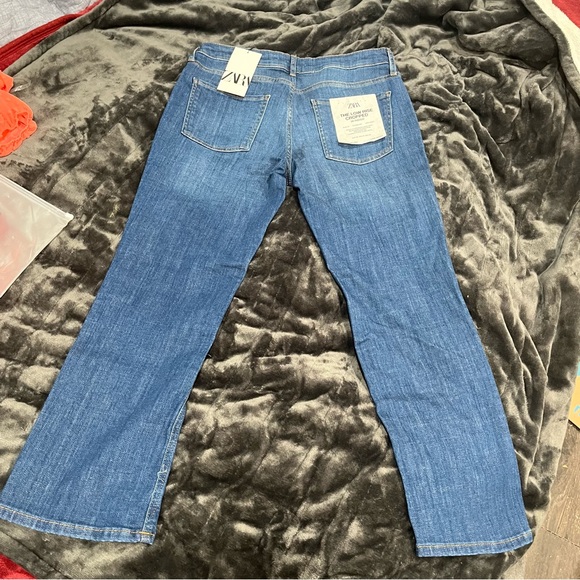 NWT Zara The Low Rise Cropped in Indigo size 10 - Picture 3 of 6